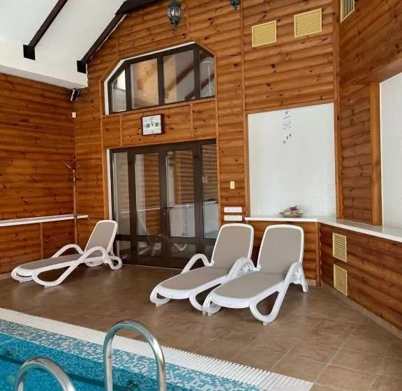 Majatalo приватний будинок для сімейного відпочинку з басейном і сауною