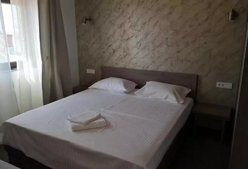 ペンション Dnt House & Spa