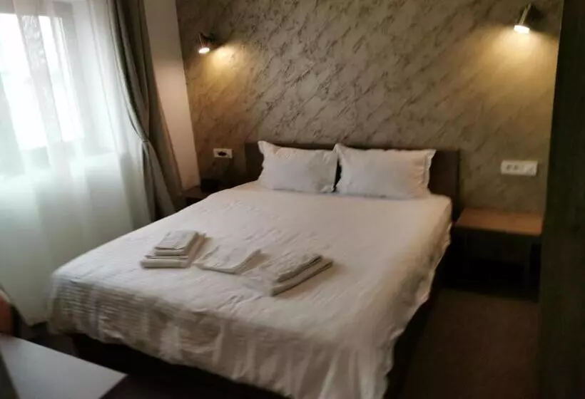 ペンション Dnt House & Spa