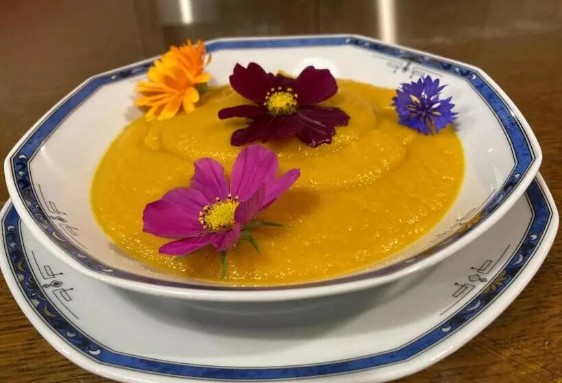 ペンション Le Colombier De Hanches   Teritoria