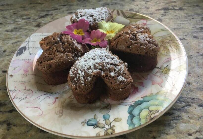 פנסיון Le Colombier De Hanches   Teritoria