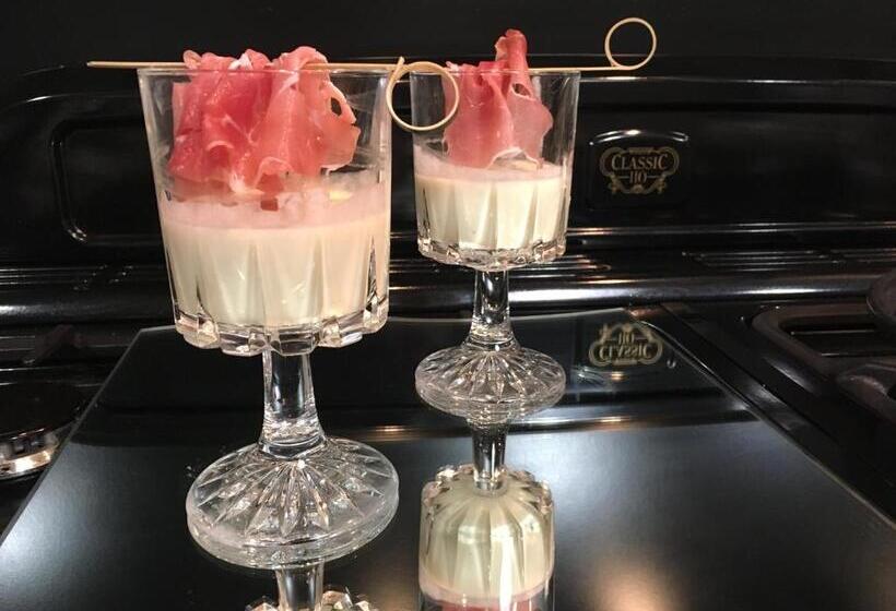 פנסיון Le Colombier De Hanches   Teritoria