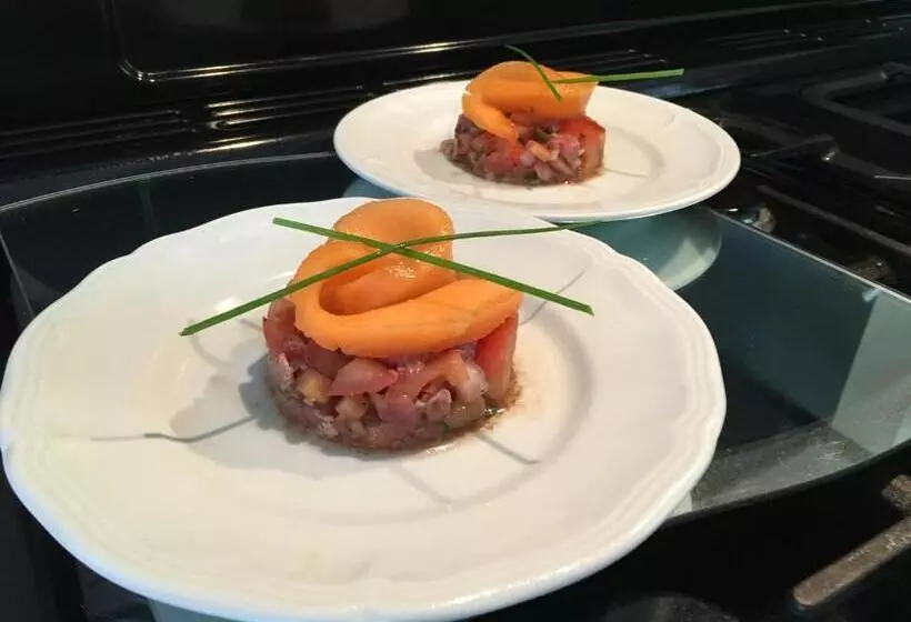 ペンション Le Colombier De Hanches   Teritoria