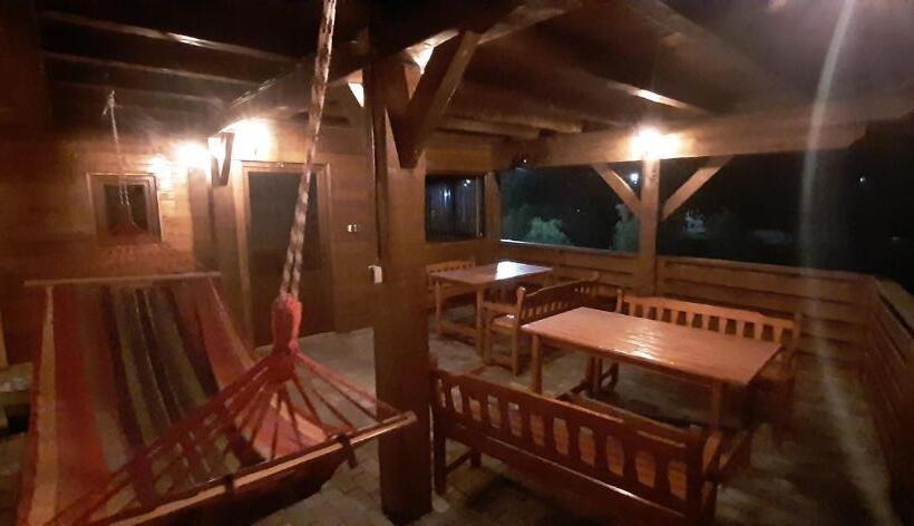 פנסיון River Star