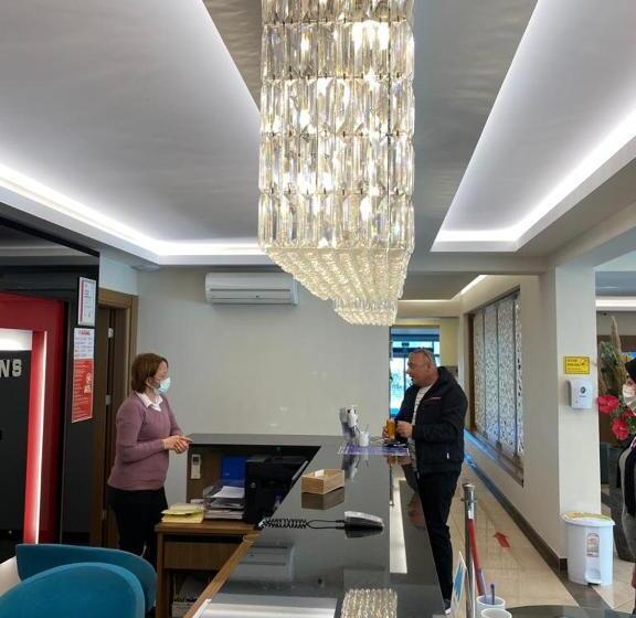 Tuna Otel Rezi̇dans