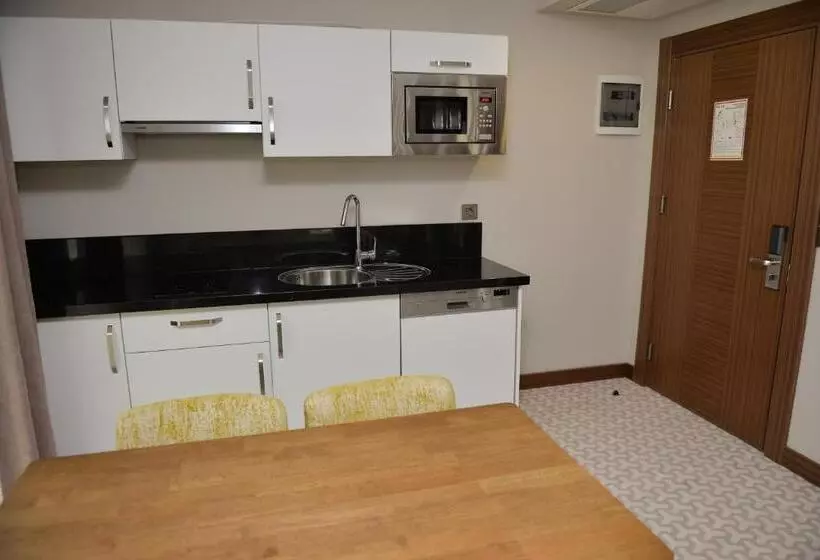 Tuna Otel Rezi̇dans