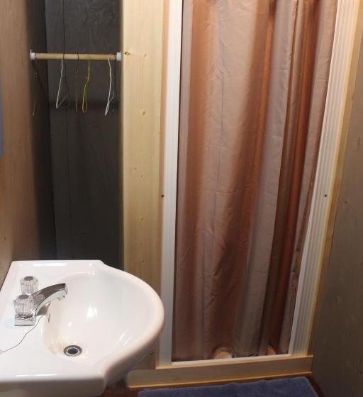 Woodlands Fishin Resort