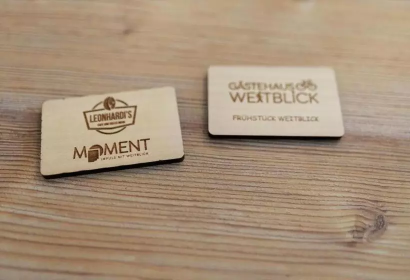 Aamiaismajoitus (B&B) Gästehaus Weitblick