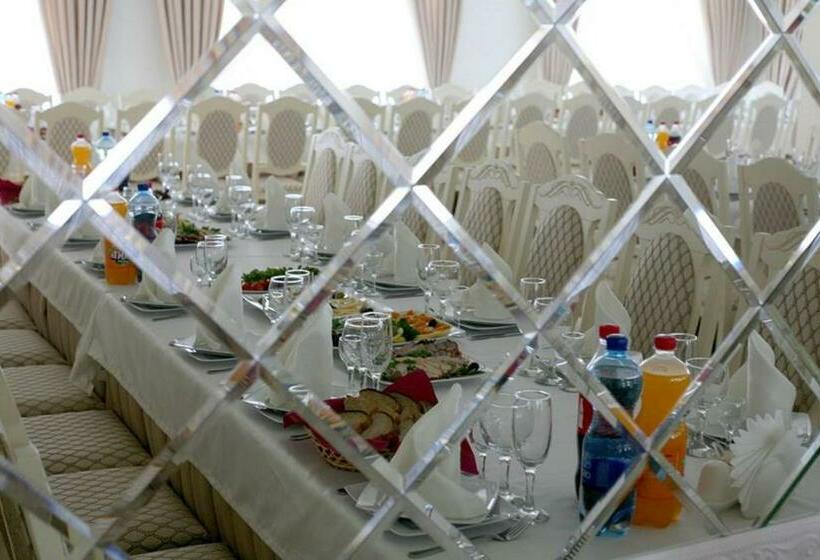 Hotel готель валерія