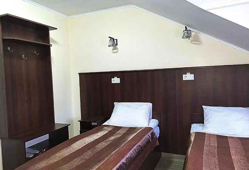 ホテル готель валерія