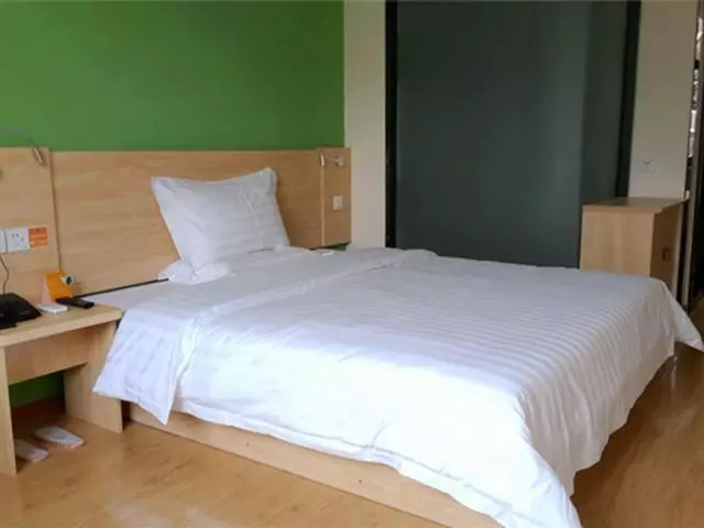 ホテル 7days Inn Jianli Yusha Avenue