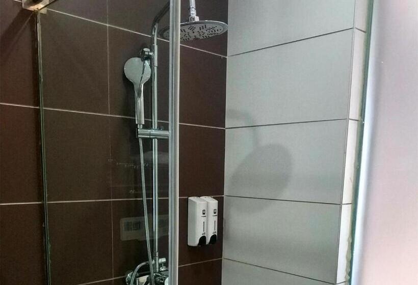 Szálloda 7days Inn Nanyang Xixia Bus Station Baiyu South Road