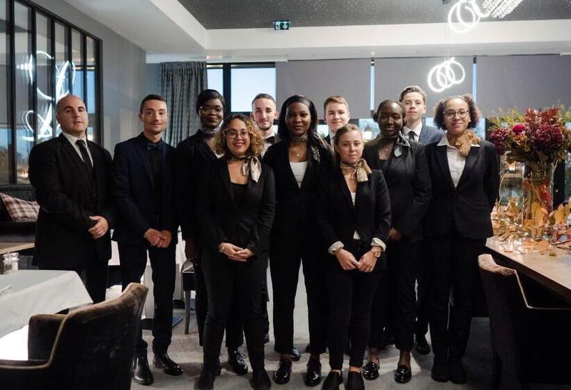 ホテル Hôtel & Restaurant La Maison Des Blés