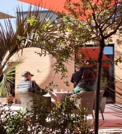 Hotelli Hôtel & Restaurant La Maison Des Blés