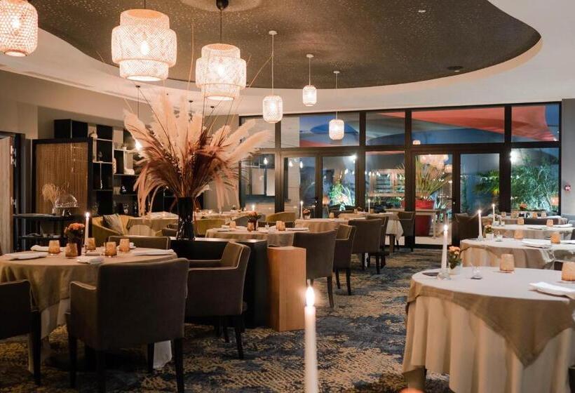 ホテル Hôtel & Restaurant La Maison Des Blés