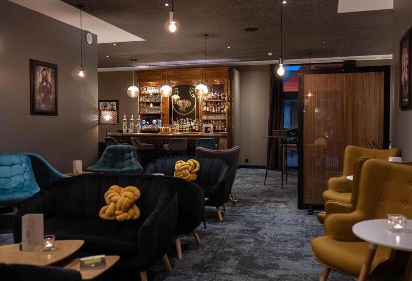 ホテル Hôtel & Restaurant La Maison Des Blés