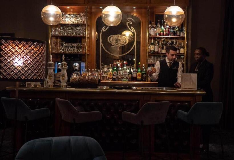 ホテル Hôtel & Restaurant La Maison Des Blés