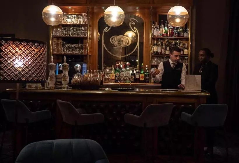 Hotelli Hôtel & Restaurant La Maison Des Blés