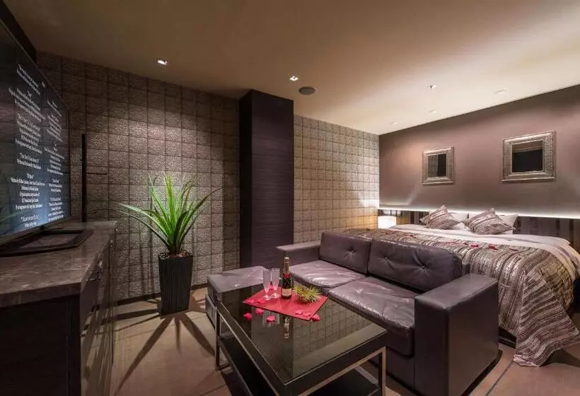 Hotelli Lotus Iwatsuki