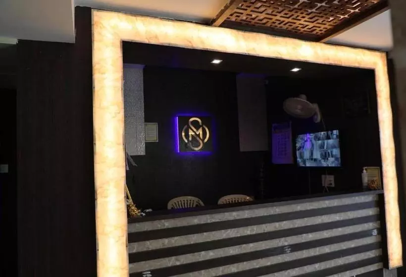 Hotelli Dream World Boarding & Lodging