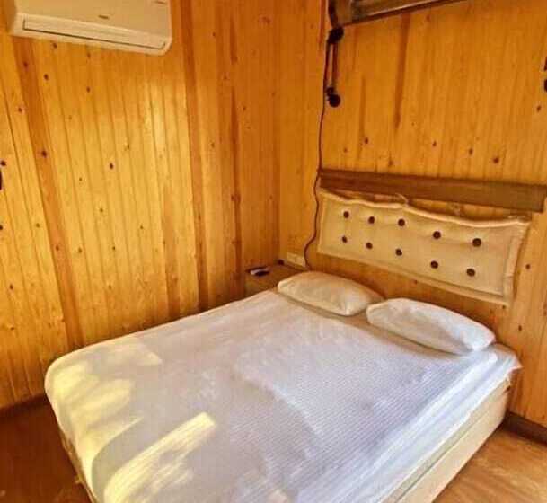 בית מלון כפרי Pamera Garden