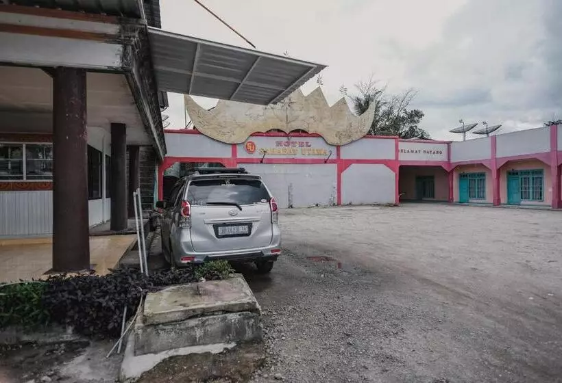 ホテル Reddoorz Syariah Near Kebun Raya Liwa