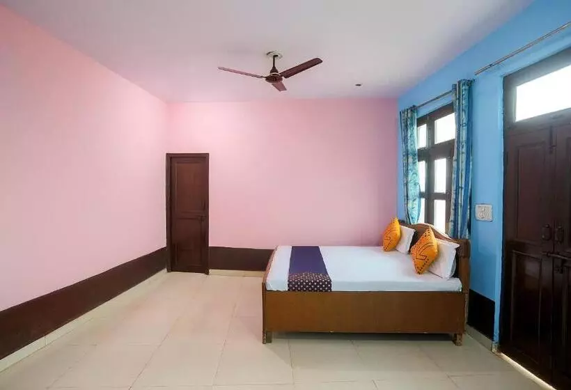 Hotelli Spot On 68252 Zaika