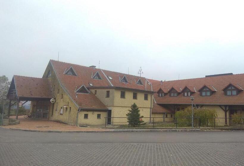 בית מלון כפרי Statek Olšany