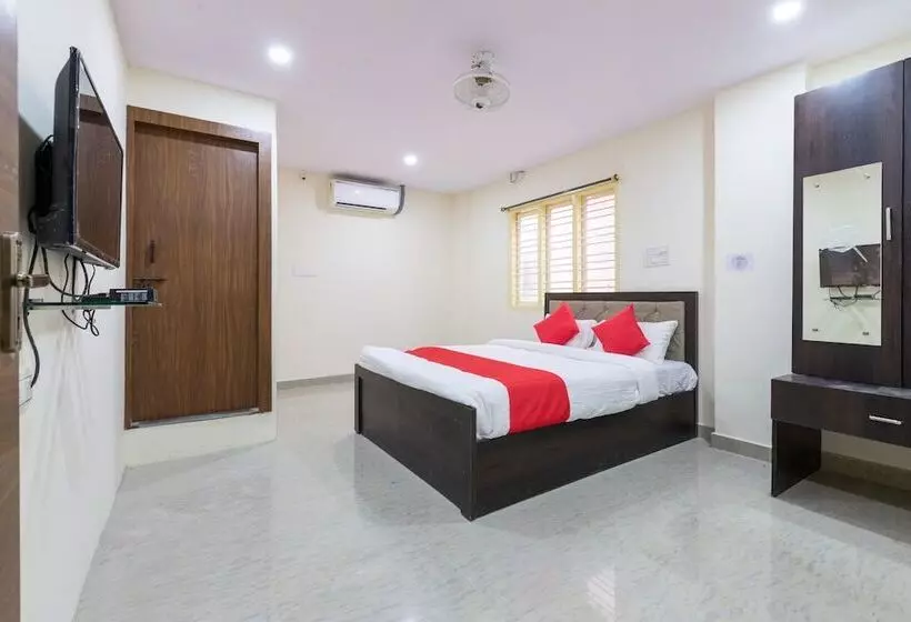 Station View Mughalsarai By Shrigo Hotels