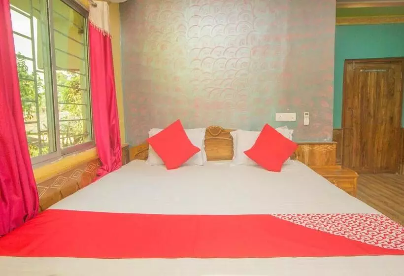 ホテル Vaccinated Staff  Oyo 60869 Sandhana Homestay
