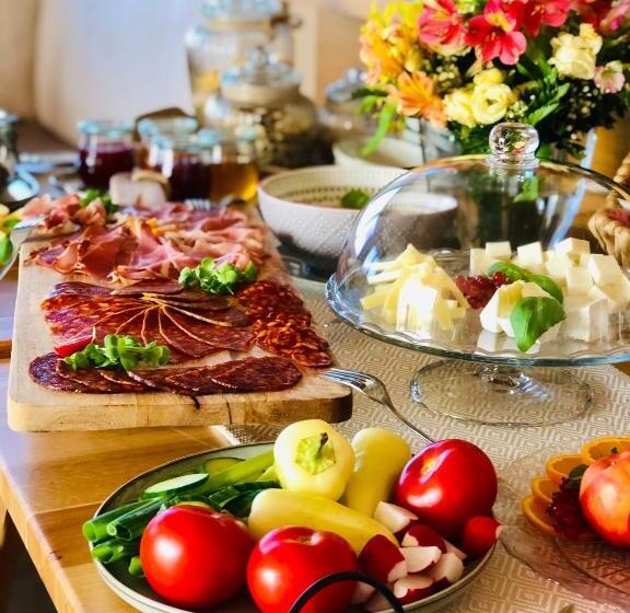 호텔 Vitis Kúria 7171 Balatonrendes