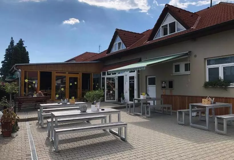 Majatalo Apartment Roci