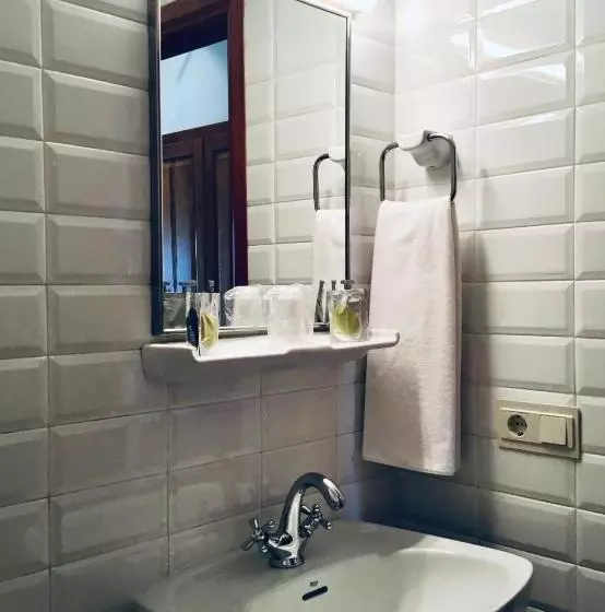 ペンション Hostal Can Maret