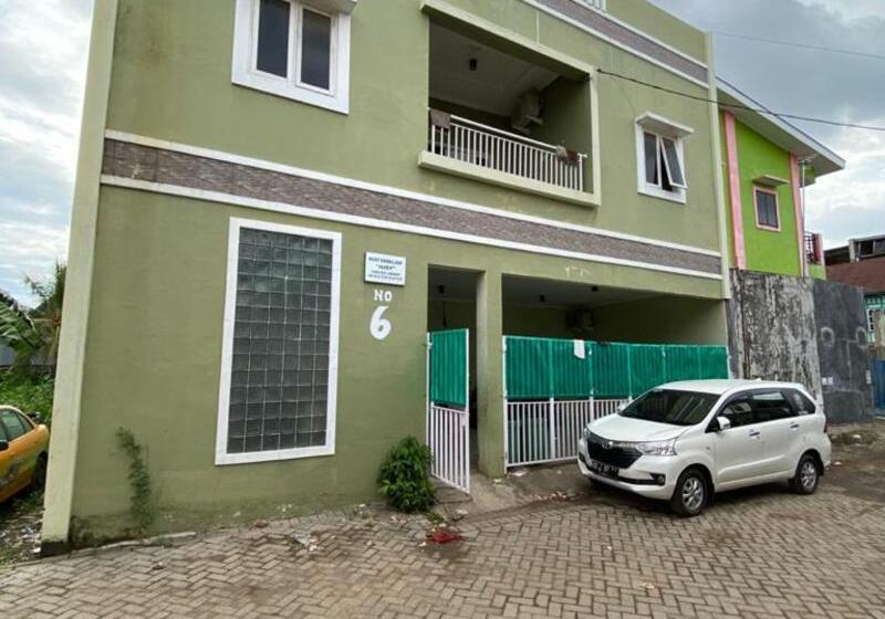 פנסיון Penginapan Aisya Toa Daeng