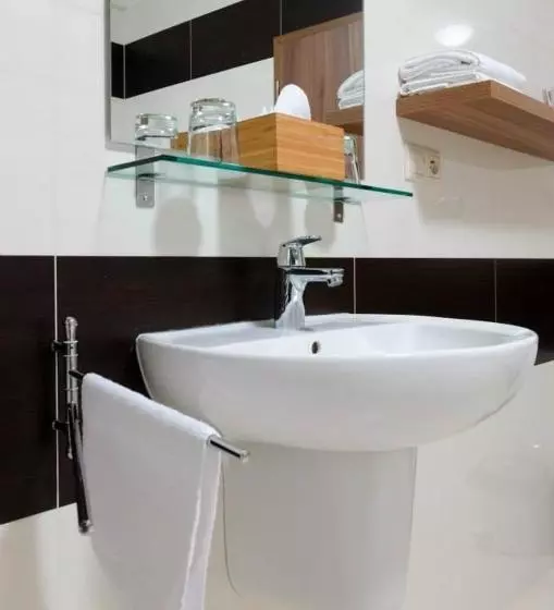 ペンション Penzion Lipa