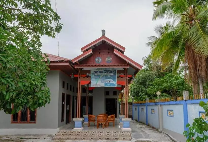 ペンション Reddoorz @ Wangi Wangi Island Wakatobi