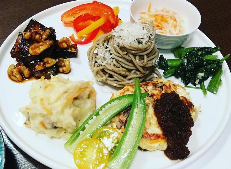 료칸 Hataya Onsen Sasa No Yu