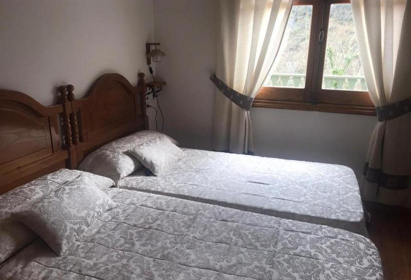 فندق صغير Casa Ferreiro