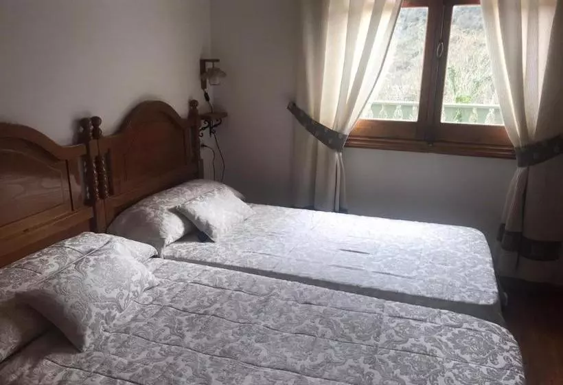 Retkeilymaja Casa Ferreiro