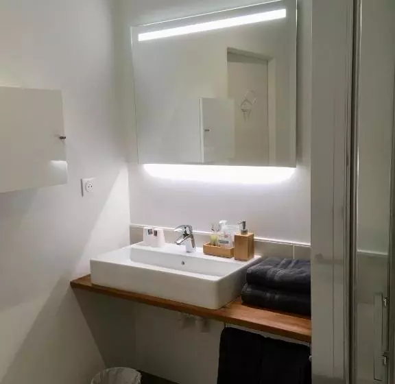 Aamiaismajoitus (B&B) Domaine Des Bois Argentés