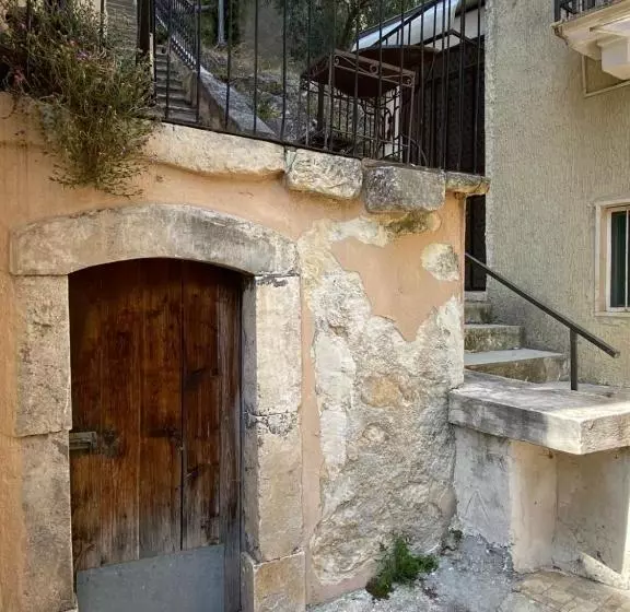 ベッドアンドブレックファースト Fisolare Suite Romantica Per Due