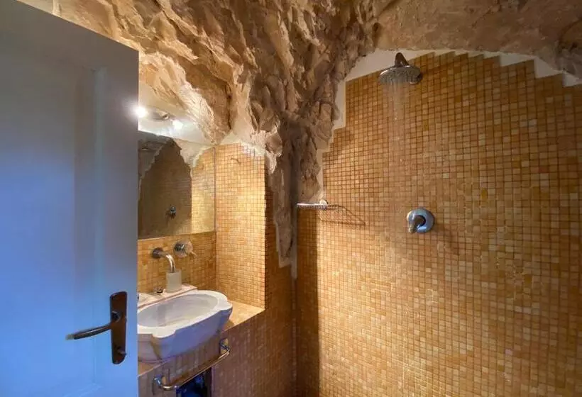 ベッドアンドブレックファースト Fisolare Suite Romantica Per Due