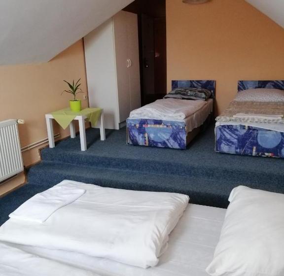 Bed and Breakfast Flamingó Panzió étterem