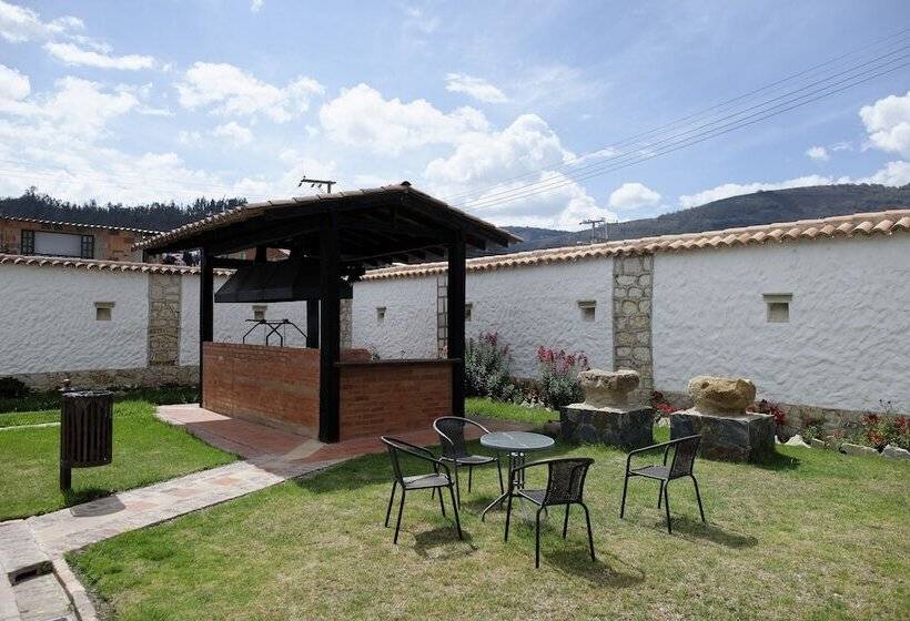 בית מלון כפרי Casona Quesada