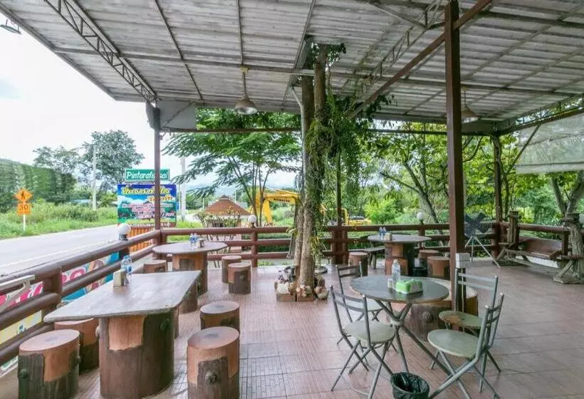 ホテル Oyo 75317 Pintara Fahsai Resort