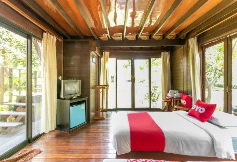 Szálloda Oyo 75317 Pintara Fahsai Resort