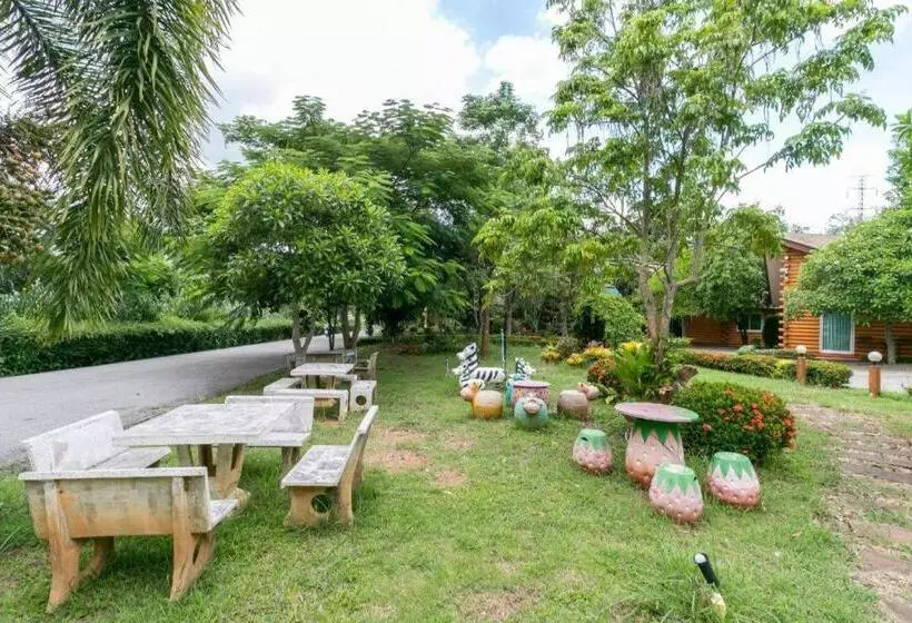 ホテル Oyo 75317 Pintara Fahsai Resort