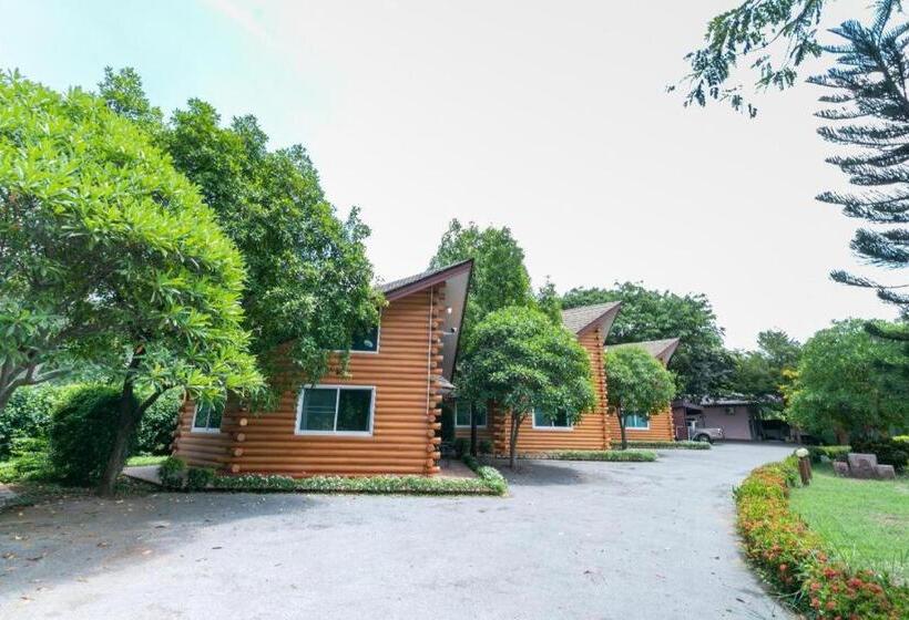 Szálloda Oyo 75317 Pintara Fahsai Resort