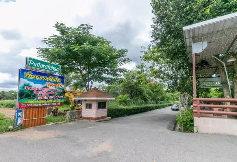 ホテル Oyo 75317 Pintara Fahsai Resort