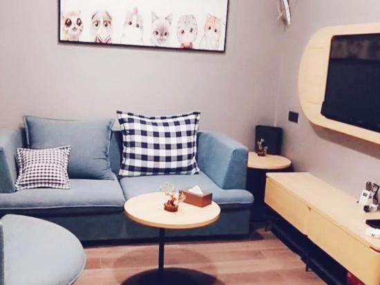 Otel Thank Inn Xinjiang Luntai Hongqiao New District Pedestrian